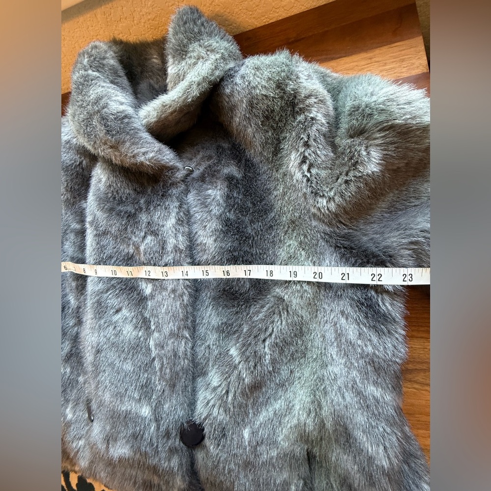 VINTAGE HILLMOOR NY FAUX FUR JACKET - Picture 8 of 9